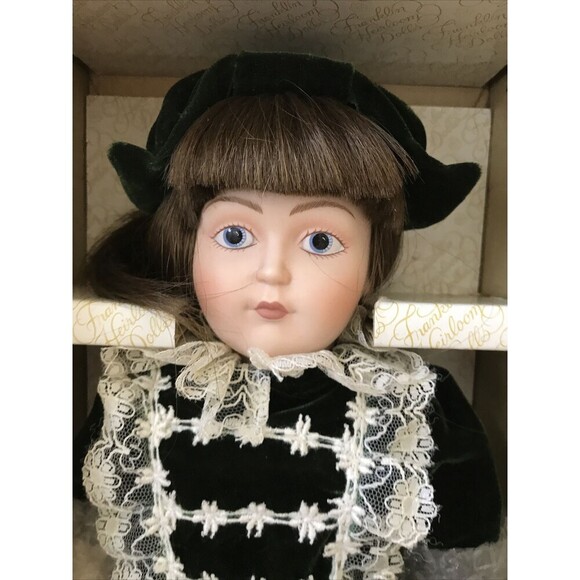 Franklin Heirloom Ladies Home Journal 1984 Centennial 16" Emily Porcelain Doll - Picture 3 of 4